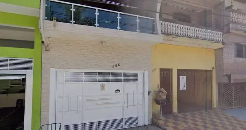 Casa com 2 quartos para alugar na Rua Imbaúva, Parque Viana, Barueri