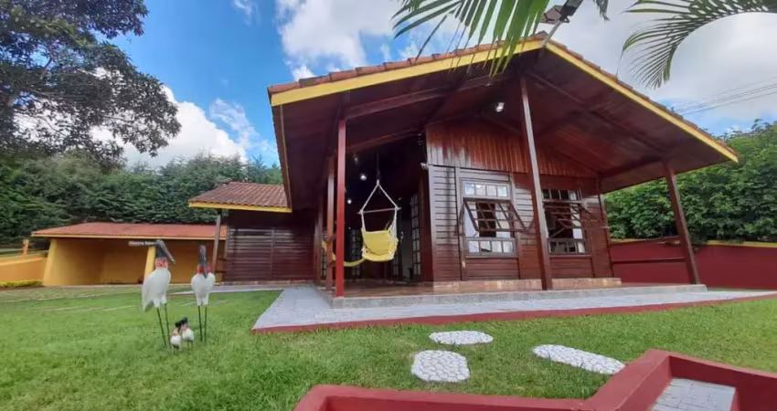 Casa em condomínio fechado à venda no Centro, Piracaia 