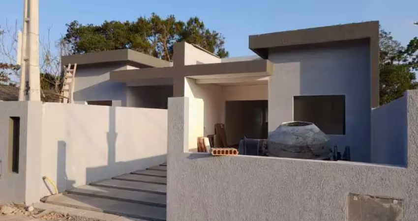 Casa geminada em faze de construção, a venda no baln. alvorada/itapoá-sc