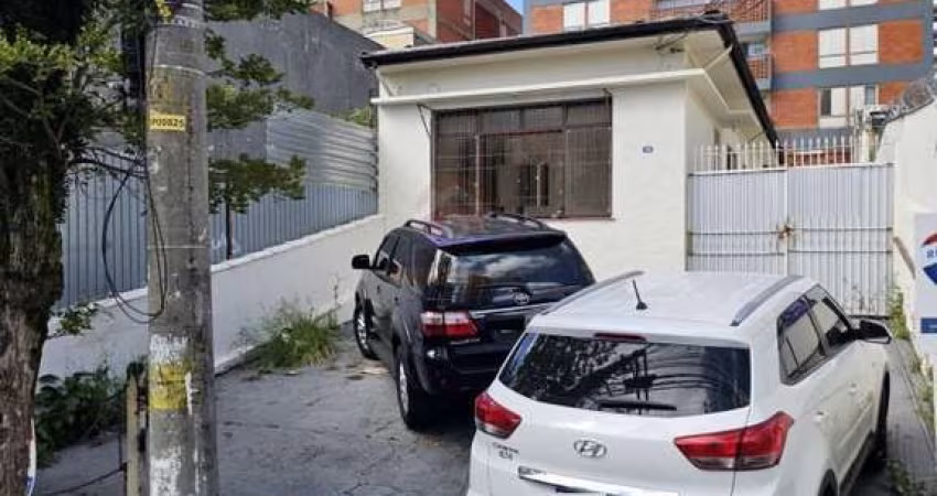 Casa Térrea para Locação em Guarulhos, Centro, 2 banheiros, 7 vagas