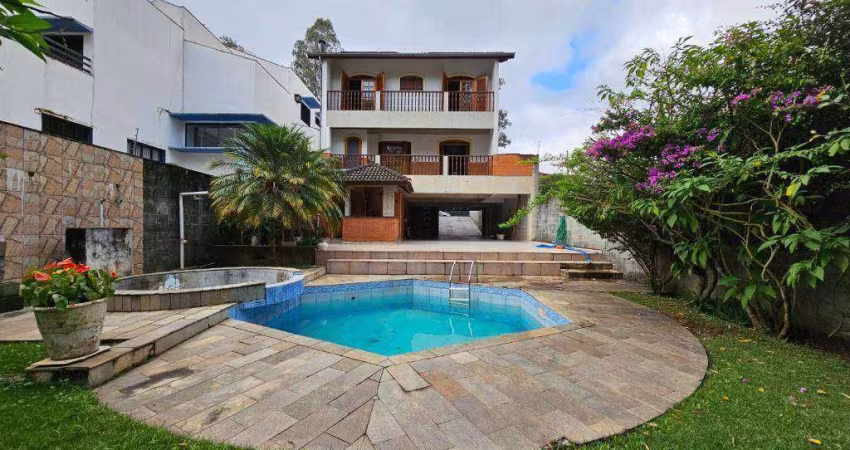 Sobrado a venda | 400m² | 3 suítes | 8 vagas | Barro Branco (Zona Norte) - São Paulo/SP
