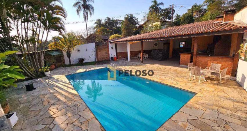 Sobrado em condomínio à venda | 500m² | 4 dormitórios | 1 suíte | closet | 10 vagas | Cantareira - Mairiporã/SP