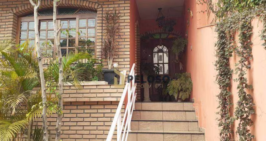 Sobrado à venda | 330m² | 3 suítes | closed | 8 vagas | Vila Gustavo - São Paulo/SP