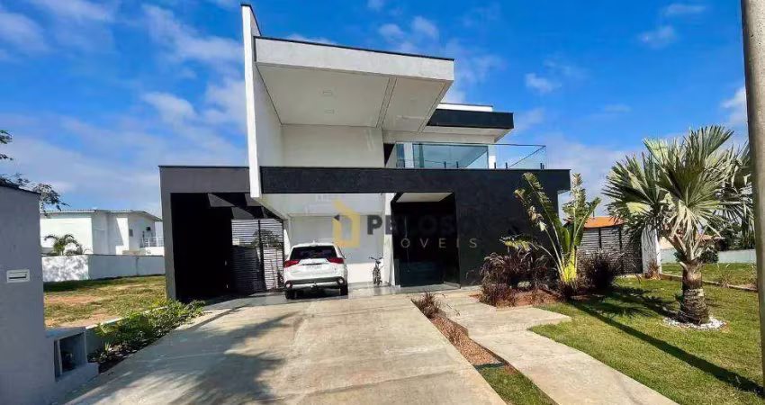 Casa à venda no ninho verde ii | porteira fechada | 236m² | 3 suítes | 4 vagas | piscina | área gourmet | pardinho - são paulo/sp/sp