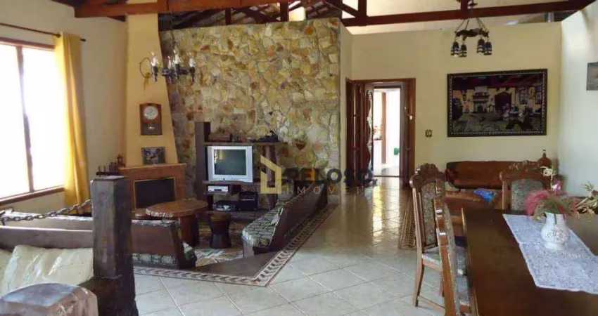 Casa à venda | 600m² | 3 suítes | 10 vagas | Roseira - Mairiporã/SP