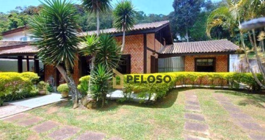 Casa de condomínio à venda | 271m² | 3 dormitórios | 1 suíte | 7 vagas | Parque Imperial - Mairiporã/SP