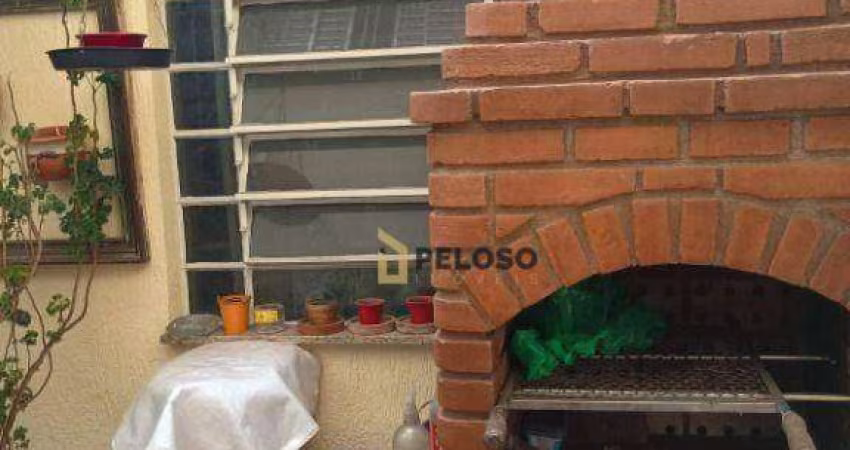 Sobrado à venda em rua fechada | 100m²| 2 dormitórios | 1 suíte | 2 vagas | Água Fria - São Paulo/SP