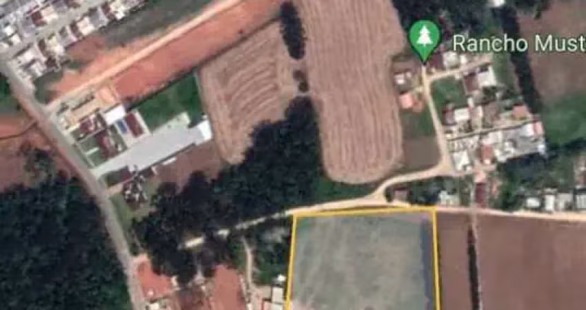 Terreno à venda na Rua Maria Slanski Urbanik, Serrinha, Contenda