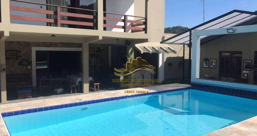 Casa com 7 dormitórios à venda, 690 m² por R$ 1.800.000,00 - Praia do Pernambuco - Guarujá/SP