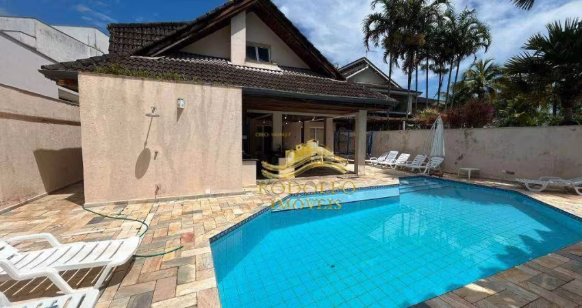 Guarujá Praia do Pernambuco Casa 5 Suítes Piscina Ar-condicionado Varanda Gourmet Despensa