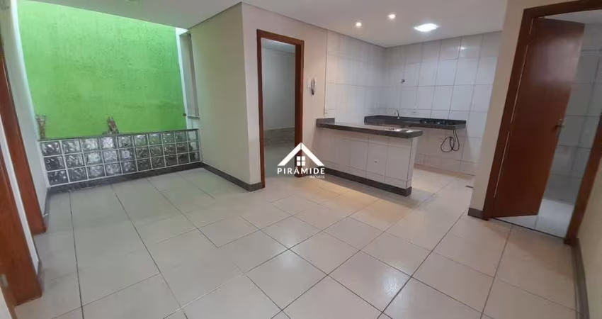 Casa com 3 quartos para alugar na Rua Casablanca, 169, Santa Terezinha, Belo Horizonte