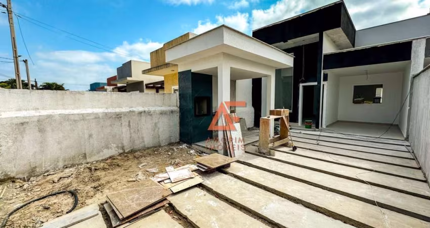Casa com 3 dormitórios à venda, 140 m² por R$ 650.000 - Nova São Pedro - São Pedro da Aldeia/RJ