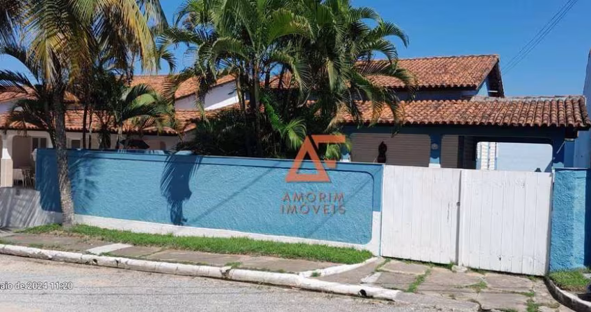 Casa com 3 dormitórios à venda, 130 m² por R$ 640.000,00 - Balneário São Pedro - São Pedro da Aldeia/RJ