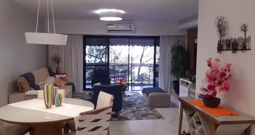 Original 4 suítes convertido para 3 suítes - varandão, 3 vagas. 206m2