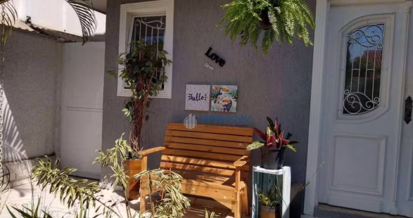 Casa com 4 dormitórios, 330 m² - venda por R$ 1.700.000 ou aluguel por R$ 9.000/mês - Urbanova - São José dos Campos/SP