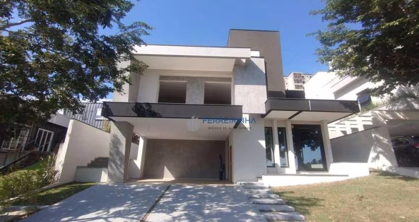 Casa com 3 Suítes à venda, 274 m² por R$ 2.100.000 - Urbanova - São José dos Campos/SP