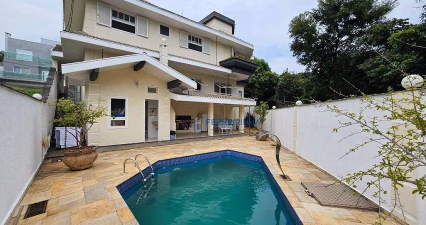 Casa à venda, 385 m² por R$ 2.650.000,00 - Urbanova - São José dos Campos/SP