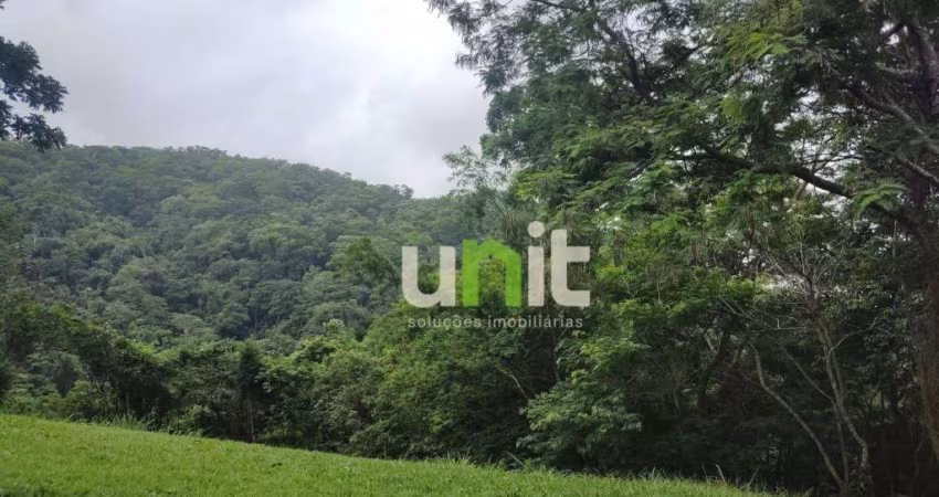 Terreno à venda, 700 m² por R$ 330.000,00 - Itaipu - Niterói/RJ