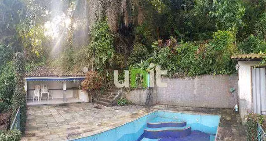 Casa com 5 dormitórios à venda, 315 m² por r$ 739.000,00 - itaipu - niterói/rj