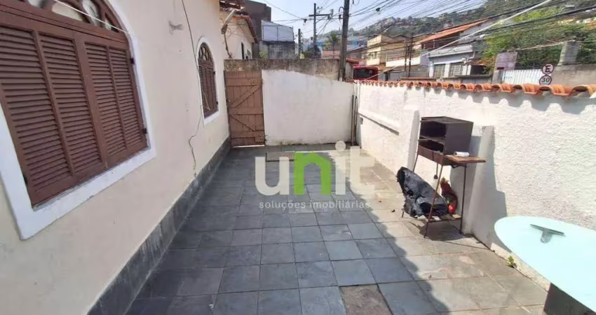 Casa com 2 dormitórios à venda por r$ 500.000,00 - santa rosa - niterói/rj