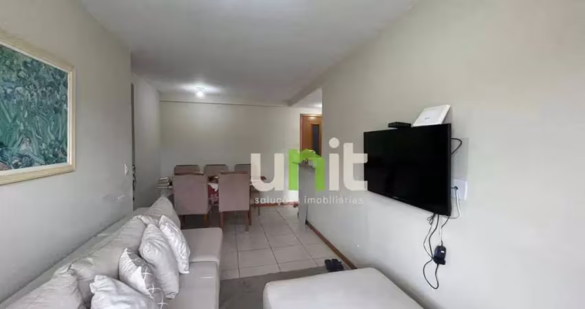 Apartamento com 2 dormitórios à venda, 67 m² por R$ 280.000,00 - Pendotiba - Niterói/RJ
