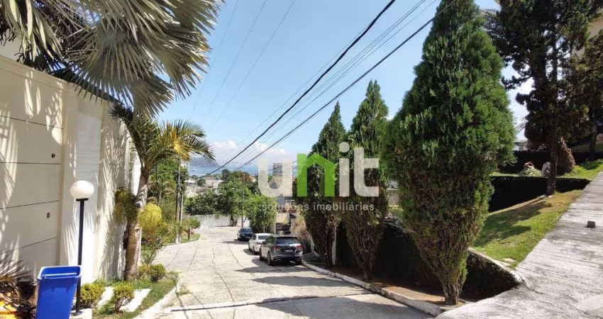 Terreno à venda, 1200 m² por R$ 850.000,00 - Charitas - Niterói/RJ