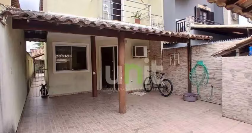 Casa com 3 dormitórios à venda por r$ 790.000,00 - maravista - niterói/rj