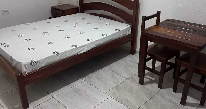 Kitnet / Stúdio para alugar na Rua Engenheiro João Fonseca, 170, Centro, Caraguatatuba