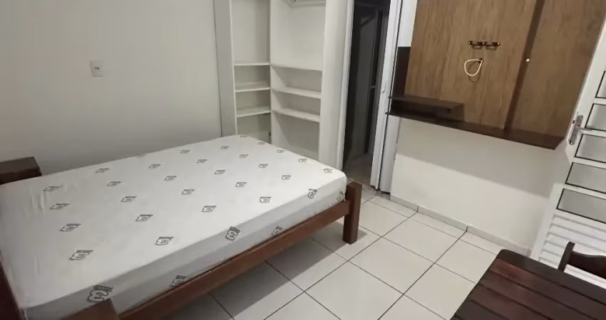 Kitnet / Stúdio para alugar na Rua Ubatuba, 50, Sumaré, Caraguatatuba