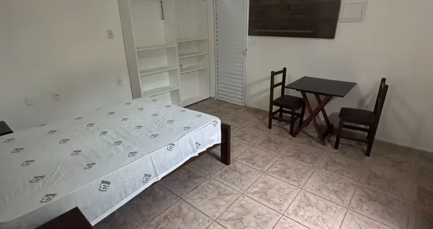 Kitnet / Stúdio para alugar na Rua Ubatuba, 50, Sumaré, Caraguatatuba