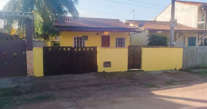 Pertinho da praia!.  perto de todos, os comércio,   perto do  condomínio verão vermelho.