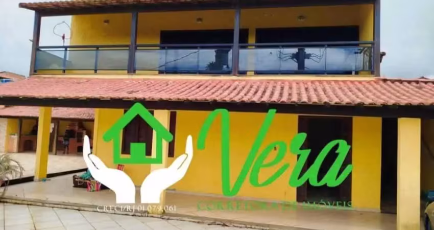 Linda casa! perto de todos os comércios, perto da praia, e da