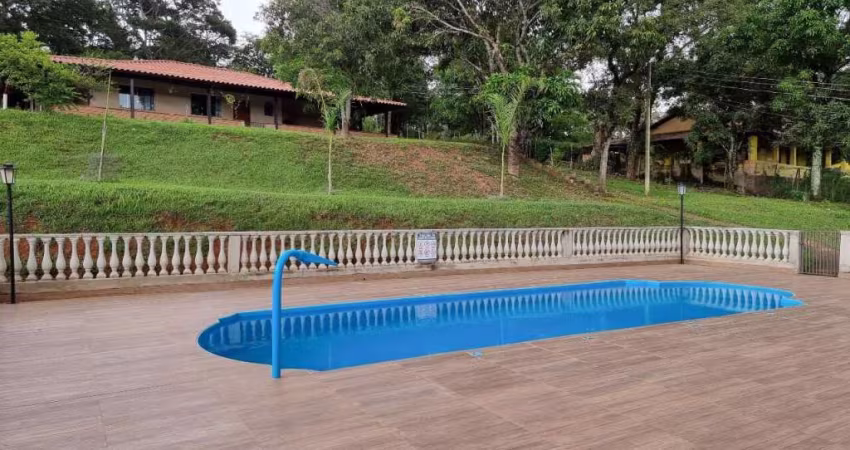 Sítio com Lazer Completo à Venda no Bairro Vale Quintas das Braúnas, em Juatuba | JUATUBA IMÓVEIS
