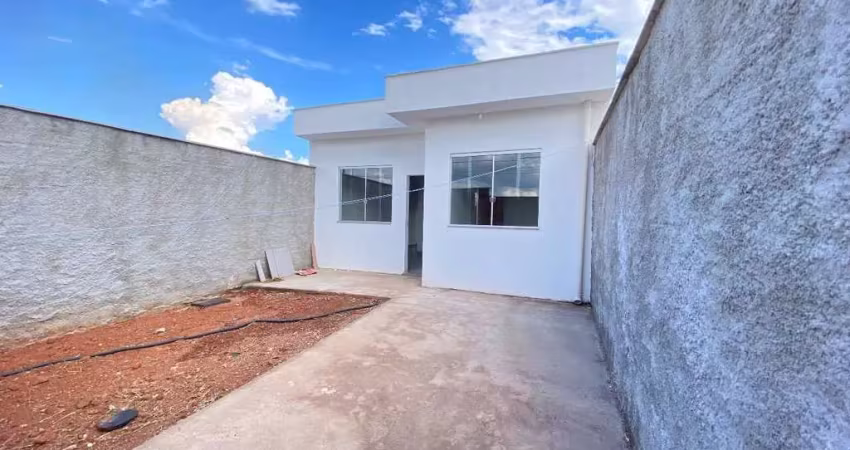 Casa à venda no bairro Imperatriz em Mateus Leme | JUATUBA IMÓVEIS