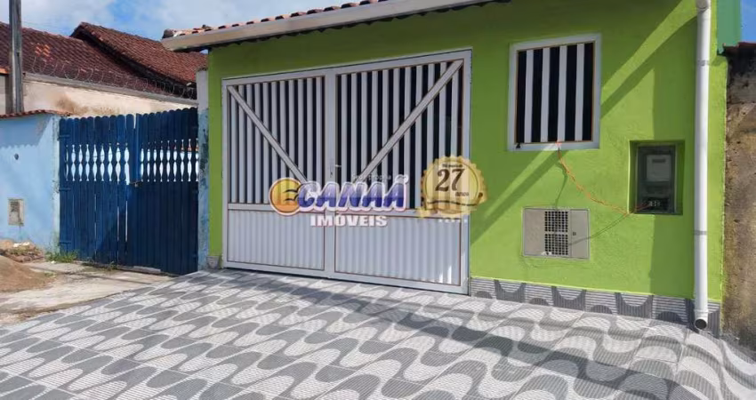 Casa com 2 quartos, Balneário Plataforma, Mongaguá - R$ 315 mil, Cod: 6936