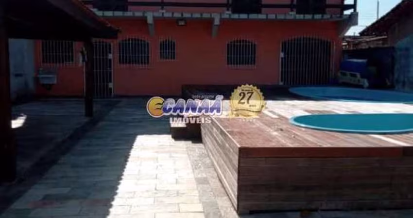 Sobrado com 3 dorms, Balneário Itaguai, Mongaguá - R$ 380 mil, Cod: 6027