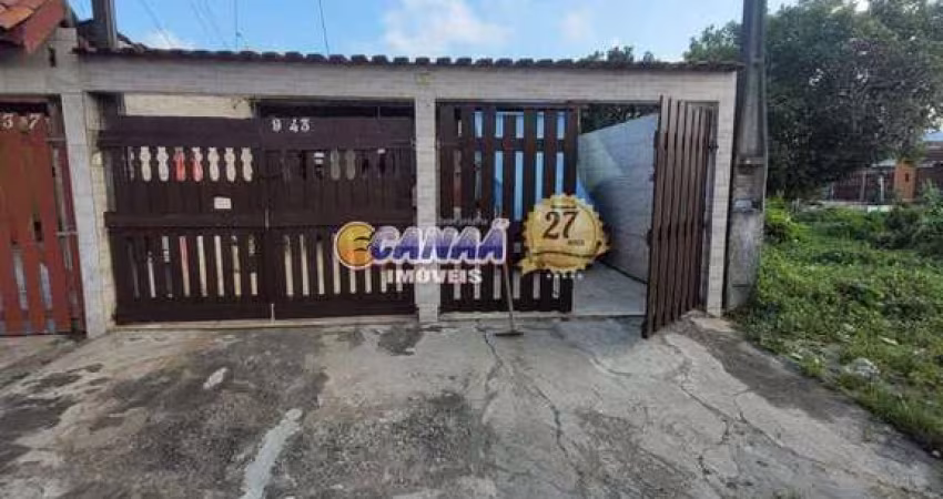 Casa com 2 dorms, Balneário Itaguai, Mongaguá - R$ 250 mil, Cod: 10567