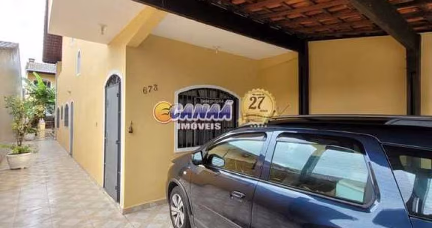 Sobrado com 3 quartos, Balneário Itaguai, Mongaguá - R$ 360 mil, Cod: 10569