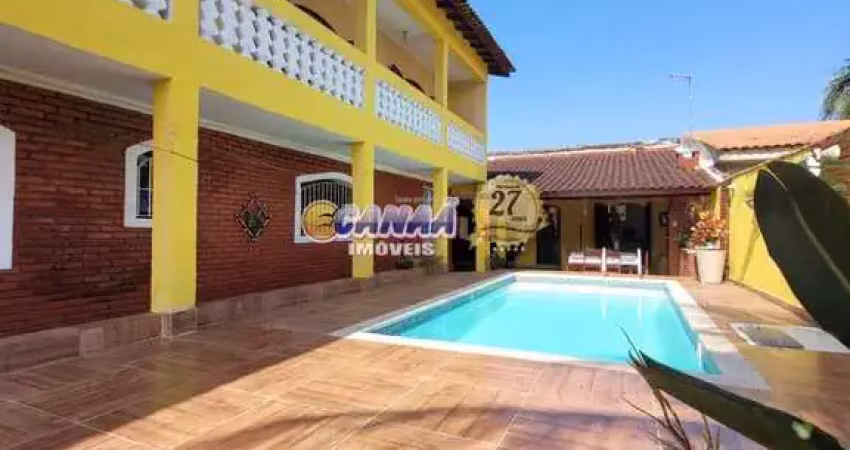 Sobrado com 3 quartos, Balneário Regina Maria, Mongaguá - R$ 445 mil, Cod: 10734