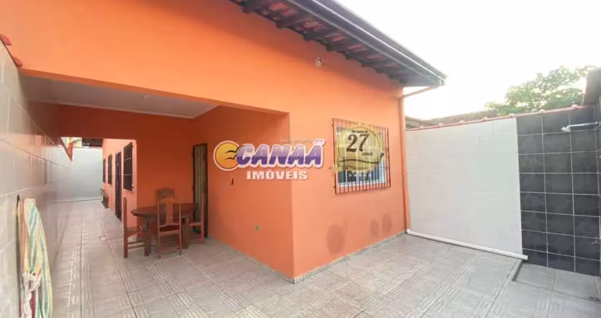 Seu Lar no Litoral! Linda Casa com Suíte e Espaço Gourmet