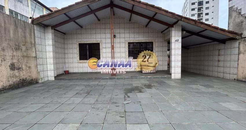 Casa com 3 dorms, Santa Eugênia, Mongaguá - R$ 600 mil, Cod: 12201