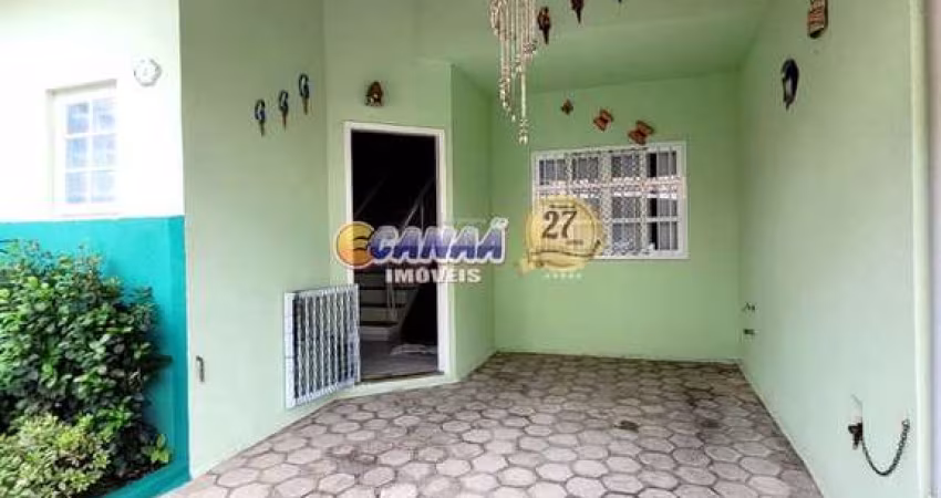 Sobrado de Condomínio com 2 dorms, Centro, Mongaguá - R$ 302 mil, Cod: 12221