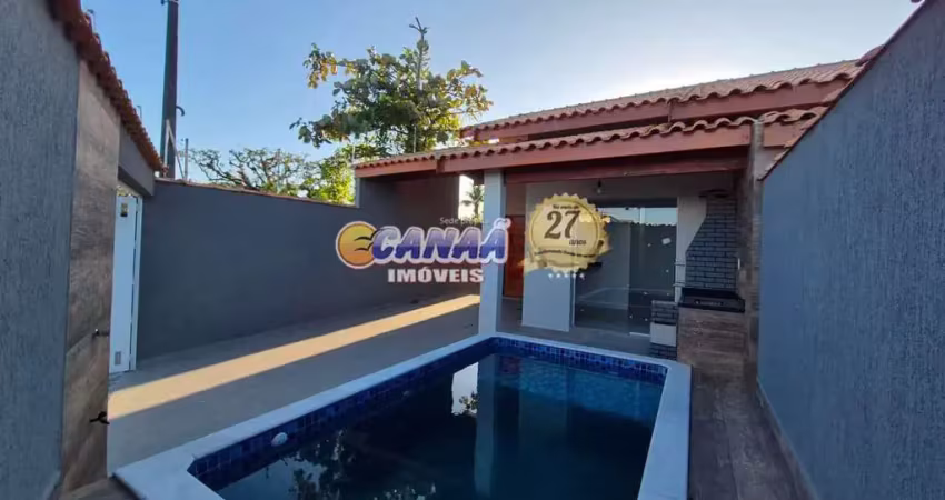 Casa com piscina em itanhaém! espaço gourmet, conforto e lazer!