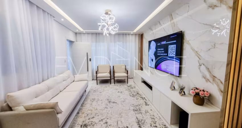 SOBRADO À VENDA NA MOOCA COM 330 M² - PORTEIRA FECHADA
