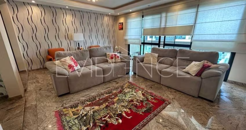 Apartamento à venda no Anália Franco, São Paulo - 200 m²