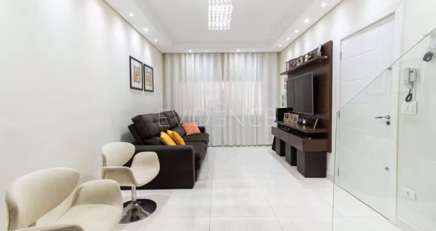 Sobrado à venda com 190 m² com 4 dormitórios, 2 vagas e área gourmet com churrasqueira
