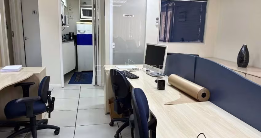 Sala Comercial de 210 m² para Locação no Átrio Giorno Mooca ? Edifício Luzes da Mooca
