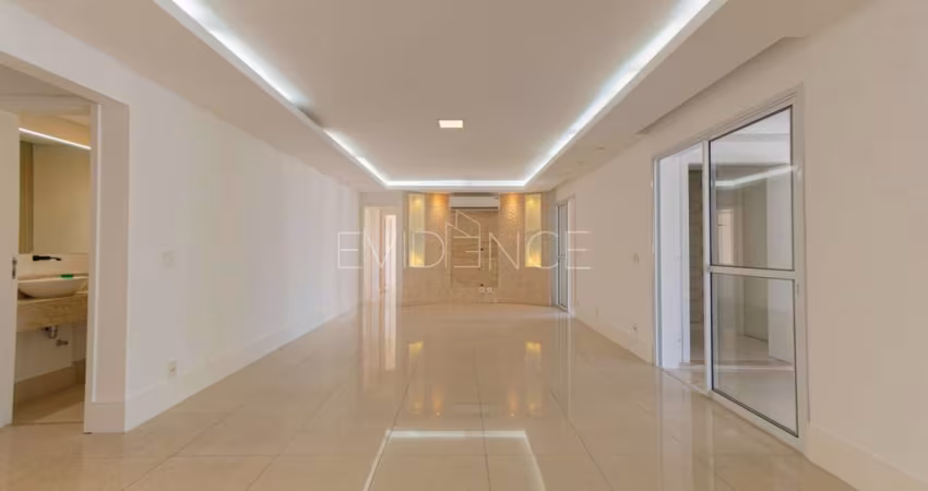 Apartamento Analia Franco com 3 suítes e 4 vagas!