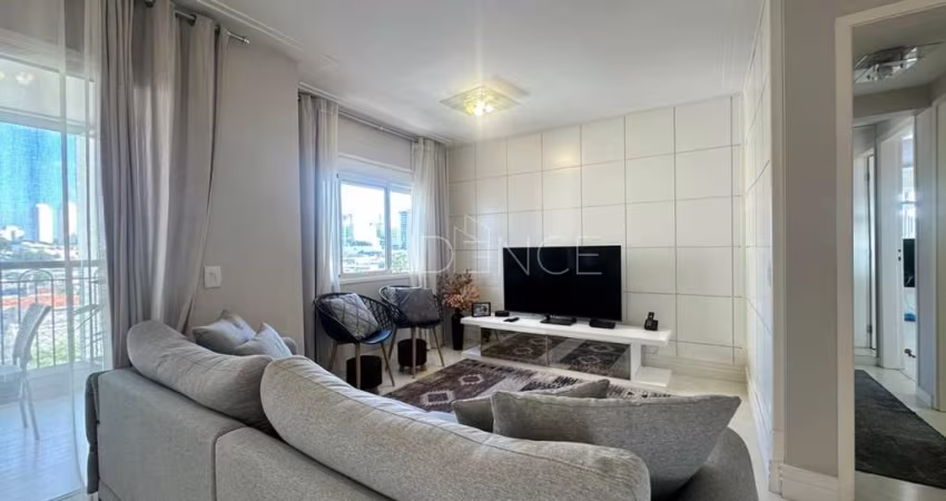 Apartamento mobiliado à venda no Tatuapé com 96 m² e VARANDA GOURMET