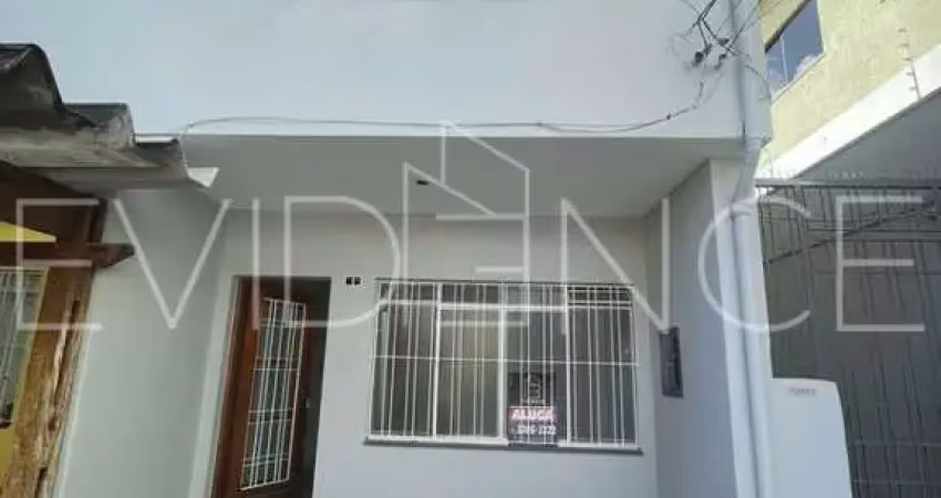 Sobrado no tatuapé para venda ou locação, 2 dormitórios, 1 vaga, metrô carrão.